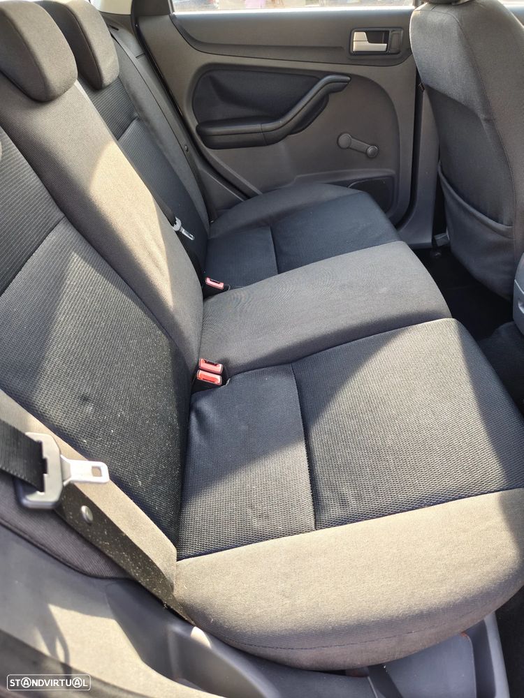 Ford Focus 1.6 TDCi Trend - 17