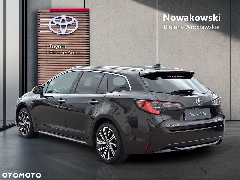 Toyota Corolla 2.0 Hybrid Comfort - 3