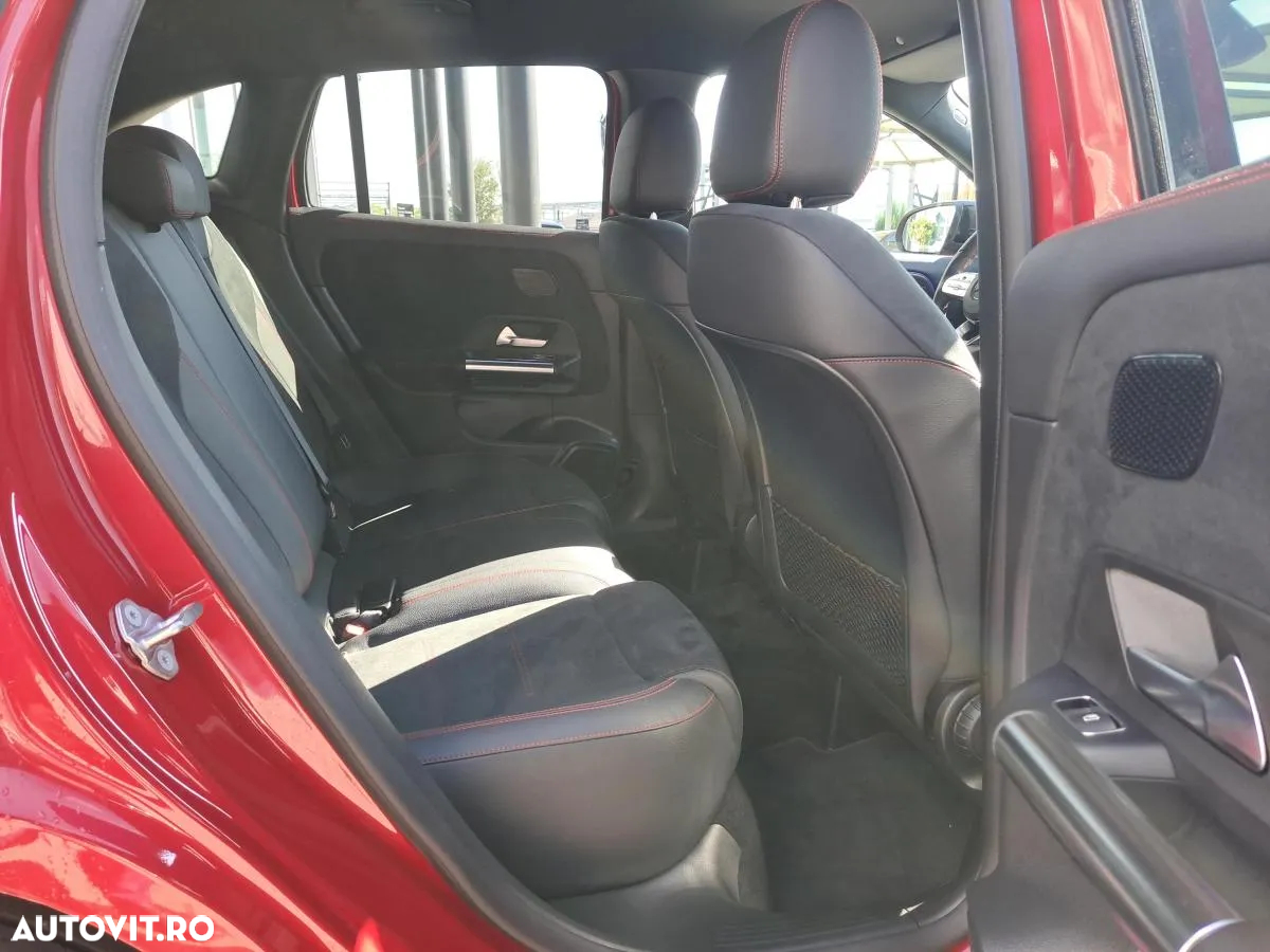 Mercedes-Benz GLA 250 e - 16