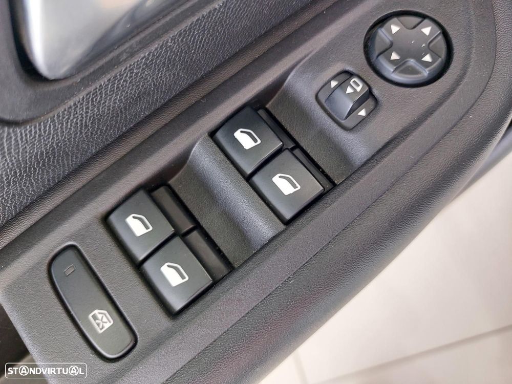 Citroën e-C4 50 kWh Feel Pack - 17