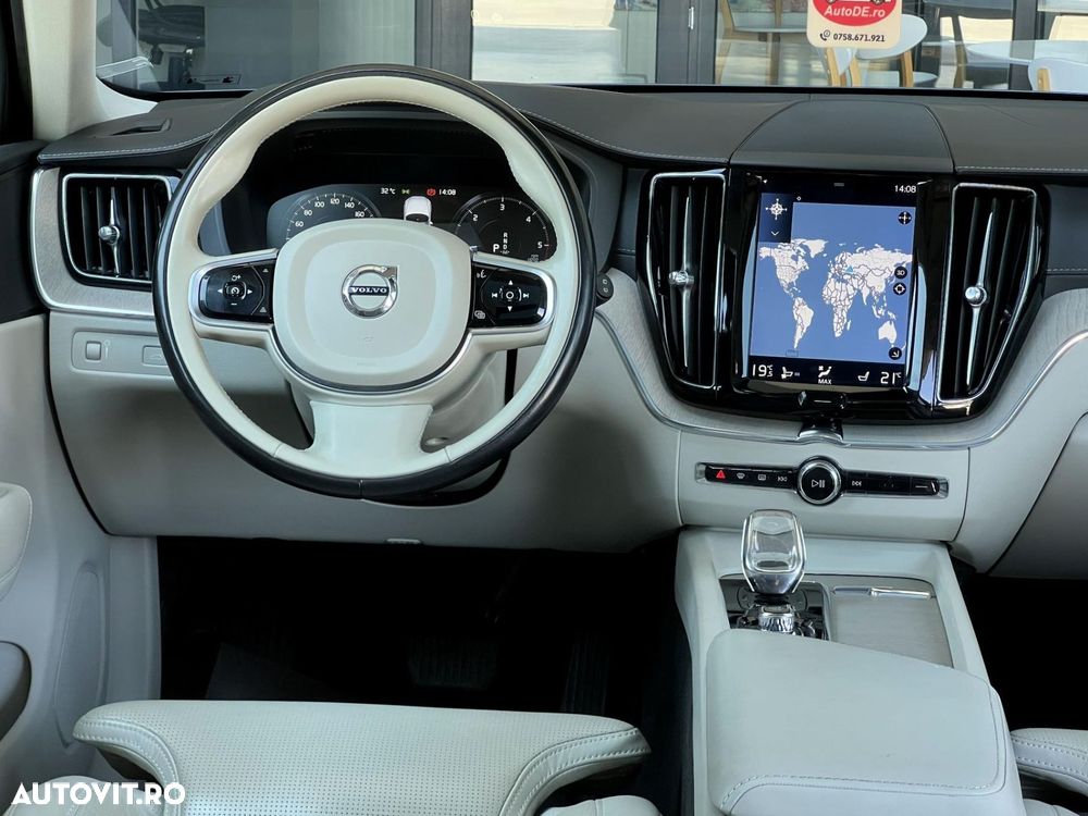 Volvo XC 60 - 10