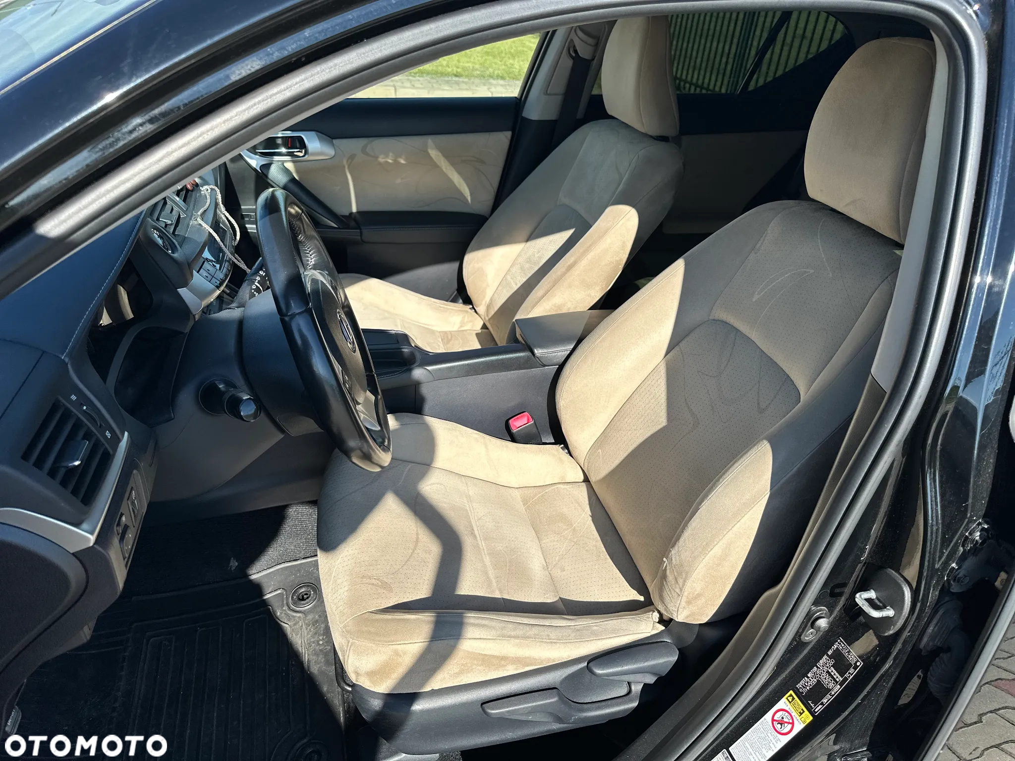 Lexus CT - 20