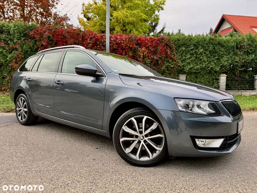 Skoda Octavia 2.0 TDI DSG Style - 10