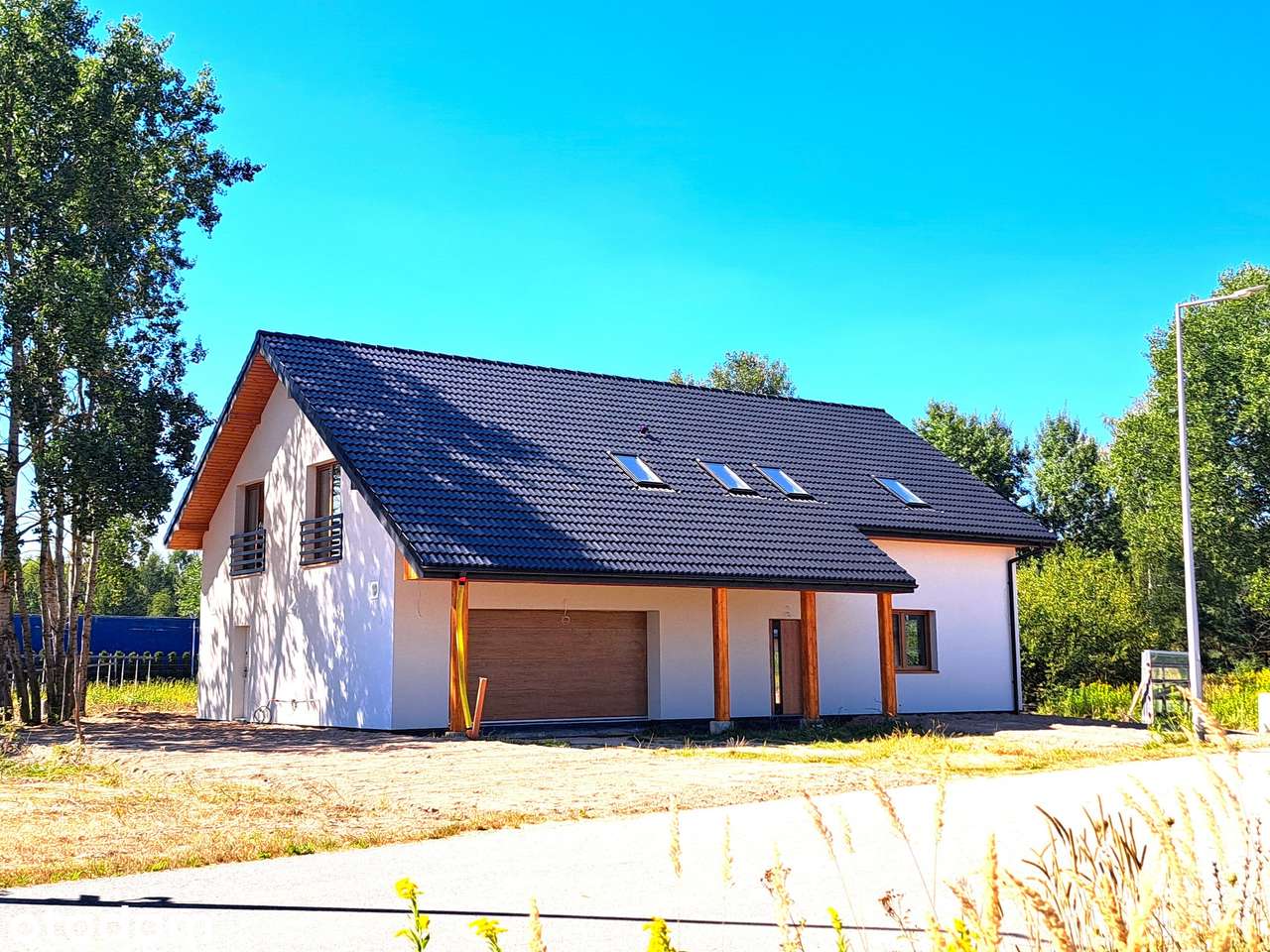 Dom 219m² z poddaszem | Miękinia | duża działka | garaż 2-stanowiskowy