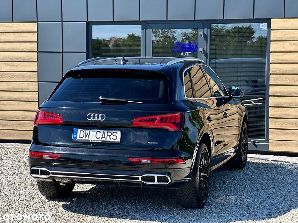 Audi Q5 55 TFSI e Quattro S Line S tronic - 6