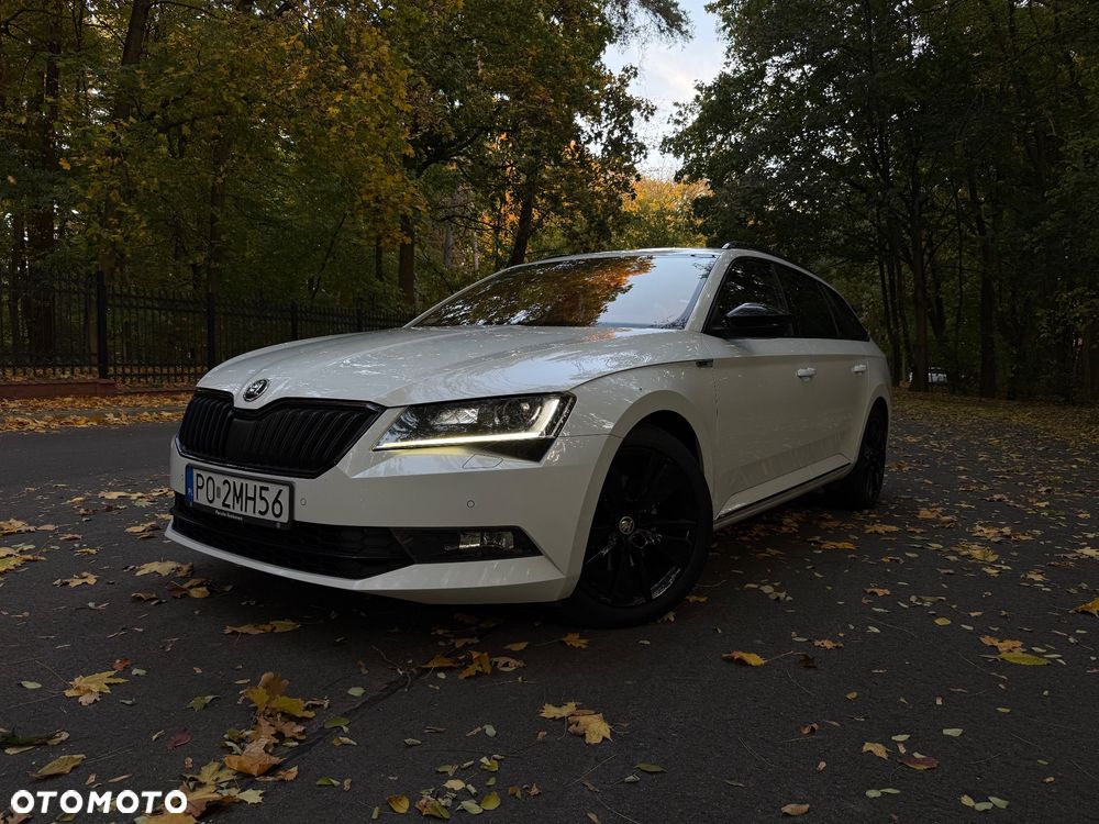 Skoda Superb 2018 photo 4