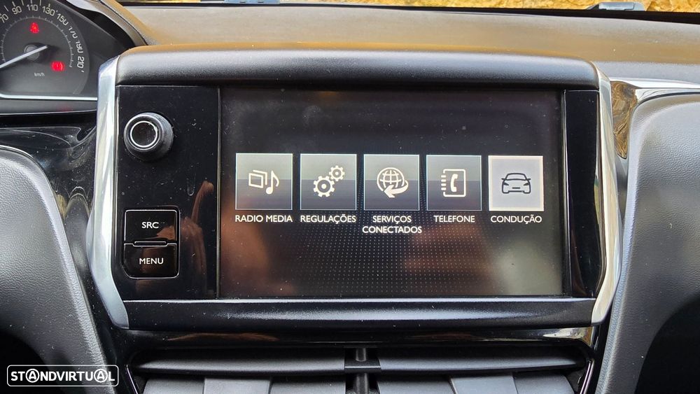 Peugeot 208 1.2 PureTech Style - 19