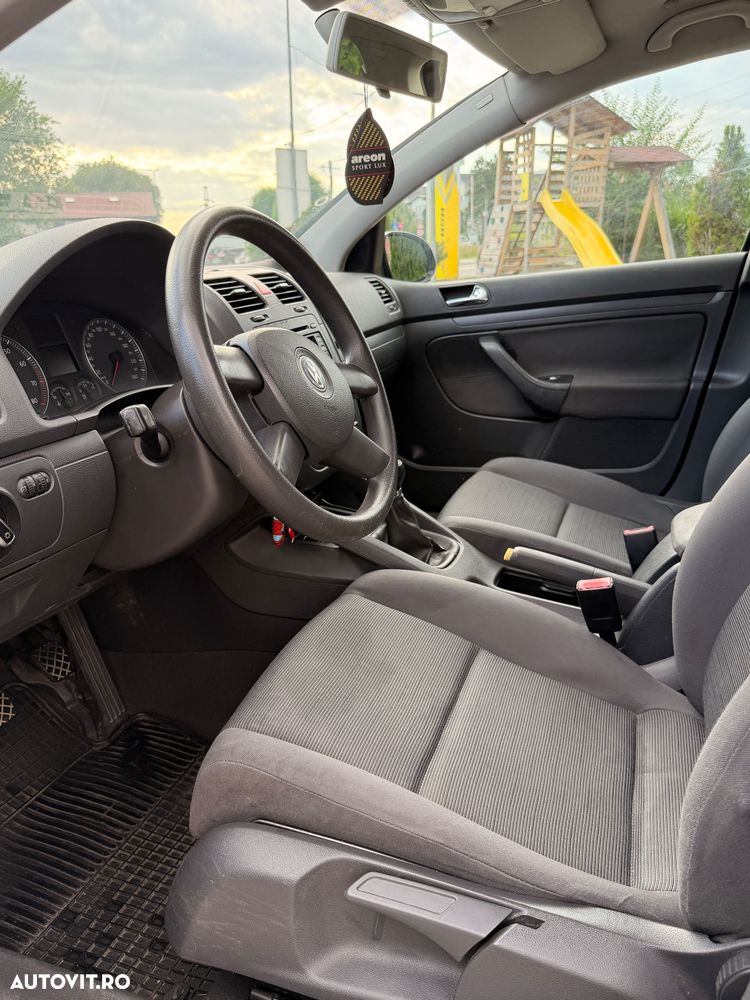 Volkswagen Golf 1.6 - 14