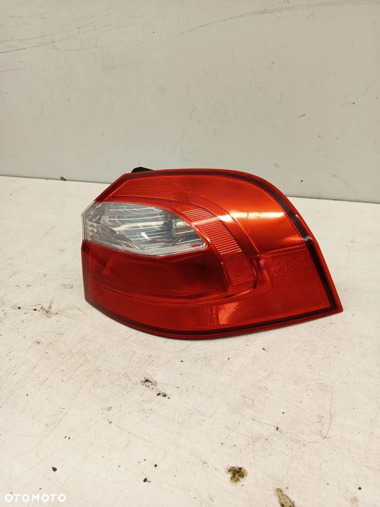 + LAMPA TYL TYLNA PRAWA KIA RIO 3 III - 3