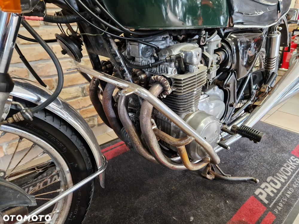 Honda CB - 23