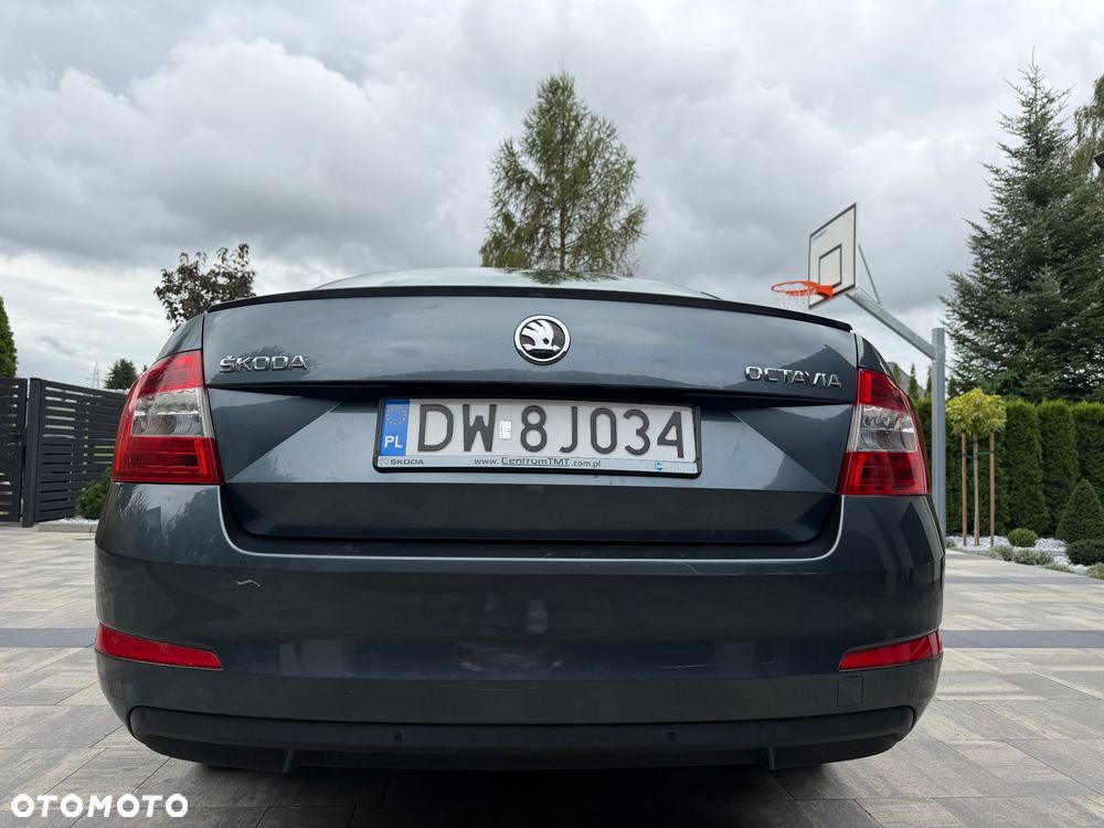 Skoda Octavia 2016 photo 3
