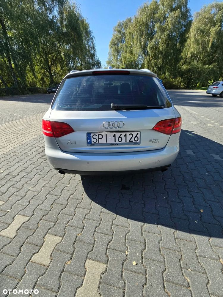 Audi A4 Avant - 6