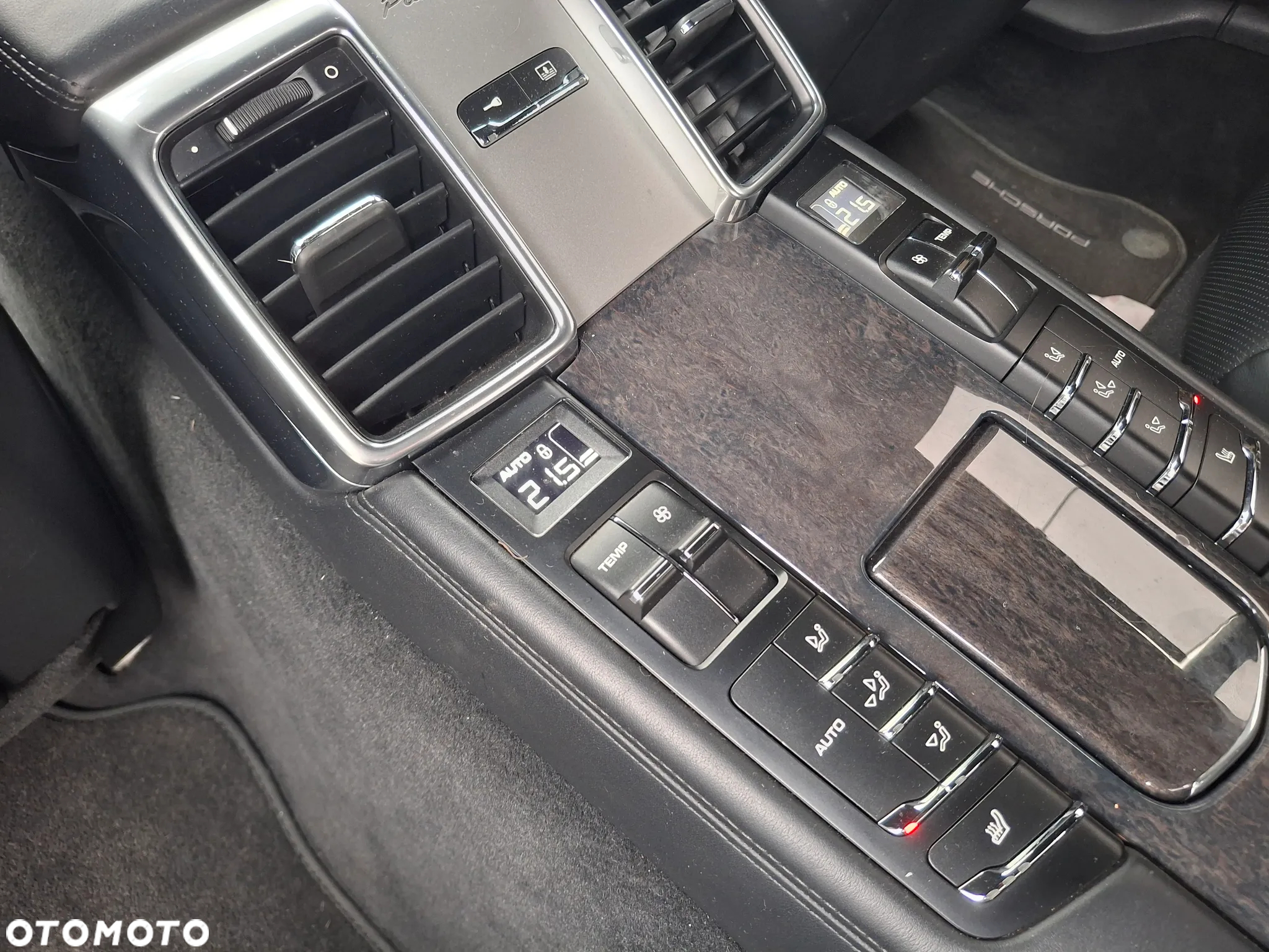 Porsche Panamera Turbo - 11
