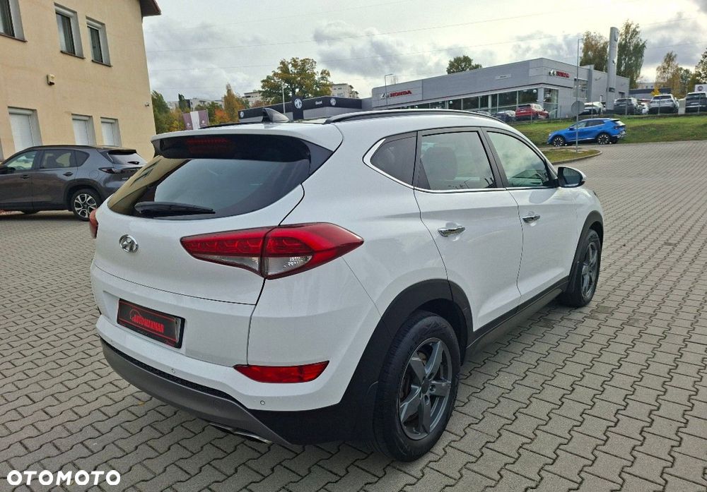 Hyundai Tucson - 10