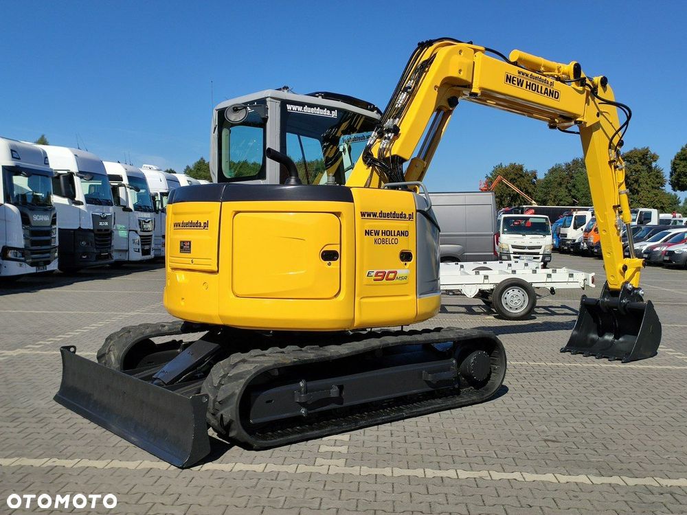 New Holland E90B SR -2 Gąsienicowa 10ton - 5