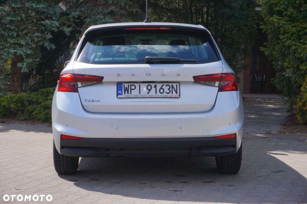 Skoda Fabia - 6