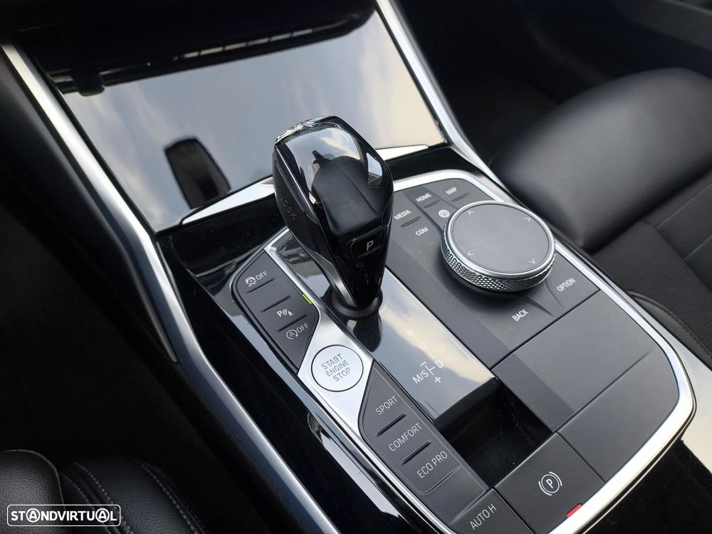 BMW 320 d Line Sport Auto - 23