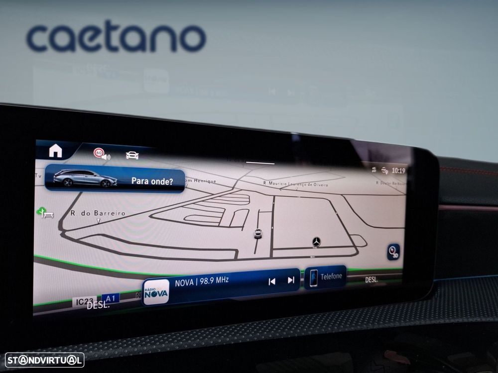 Mercedes-Benz CLA 180 d Shooting Brake AMG Line Aut. - 24