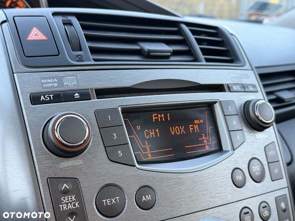 Toyota Verso 2.0 D-4D Sol SW 7os - 26