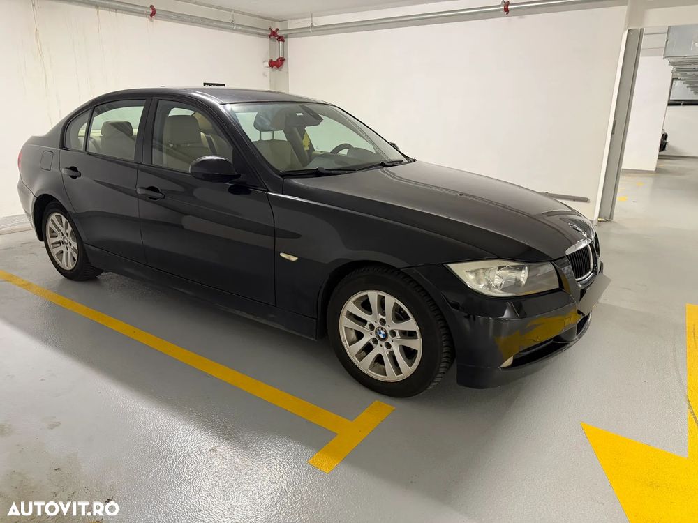 BMW Seria 3 318d - 5