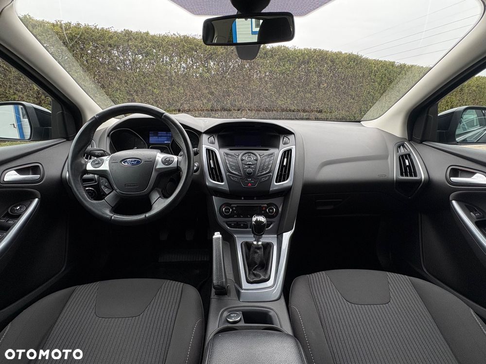 Ford Focus - 16