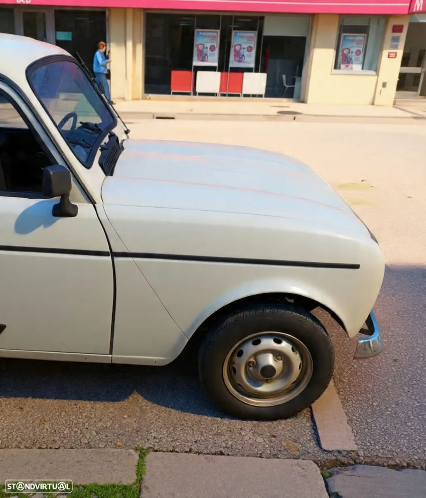 Renault 4 1.1 GTL - 9