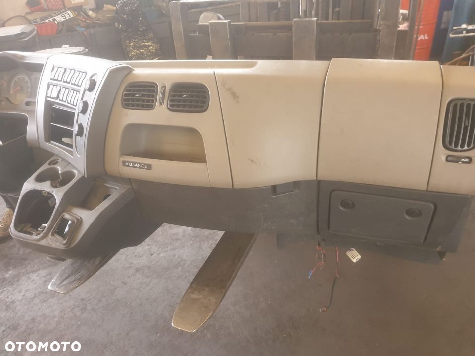 Deska rozdzielcza kokpit, Renault midlum DXI - 4