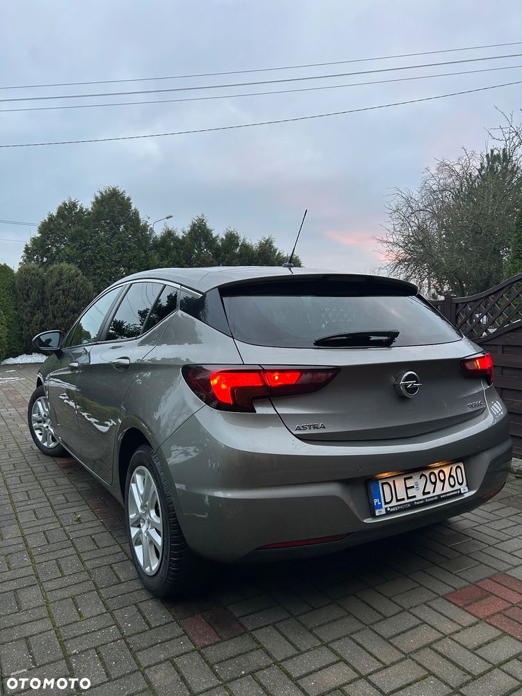 Opel Astra 1.4 T Enjoy - 4