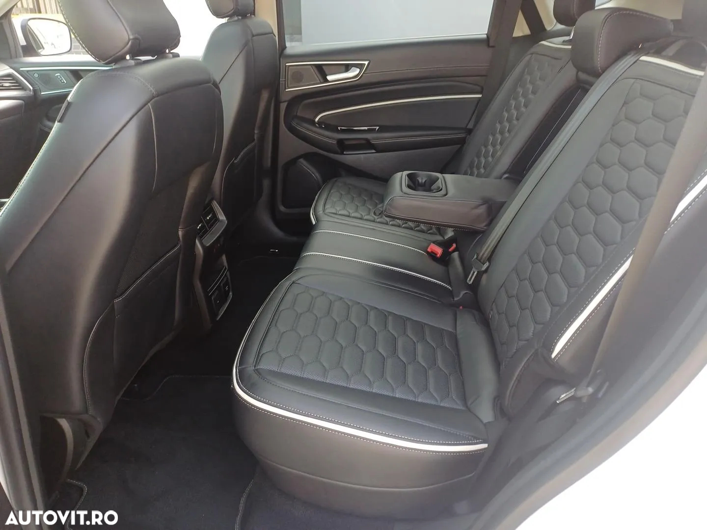 Ford Edge 2.0 EcoBlue Bi-Turbo 4x4 Aut. Vignale - 23