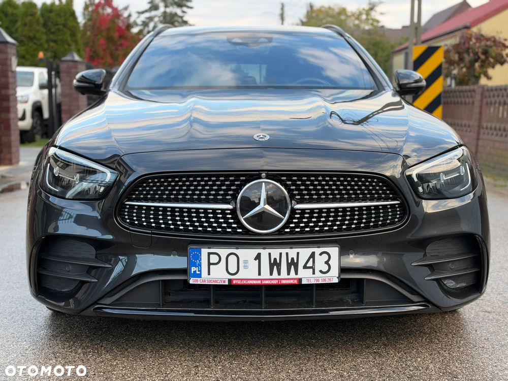 Mercedes-Benz E-Class 2022 photo 2