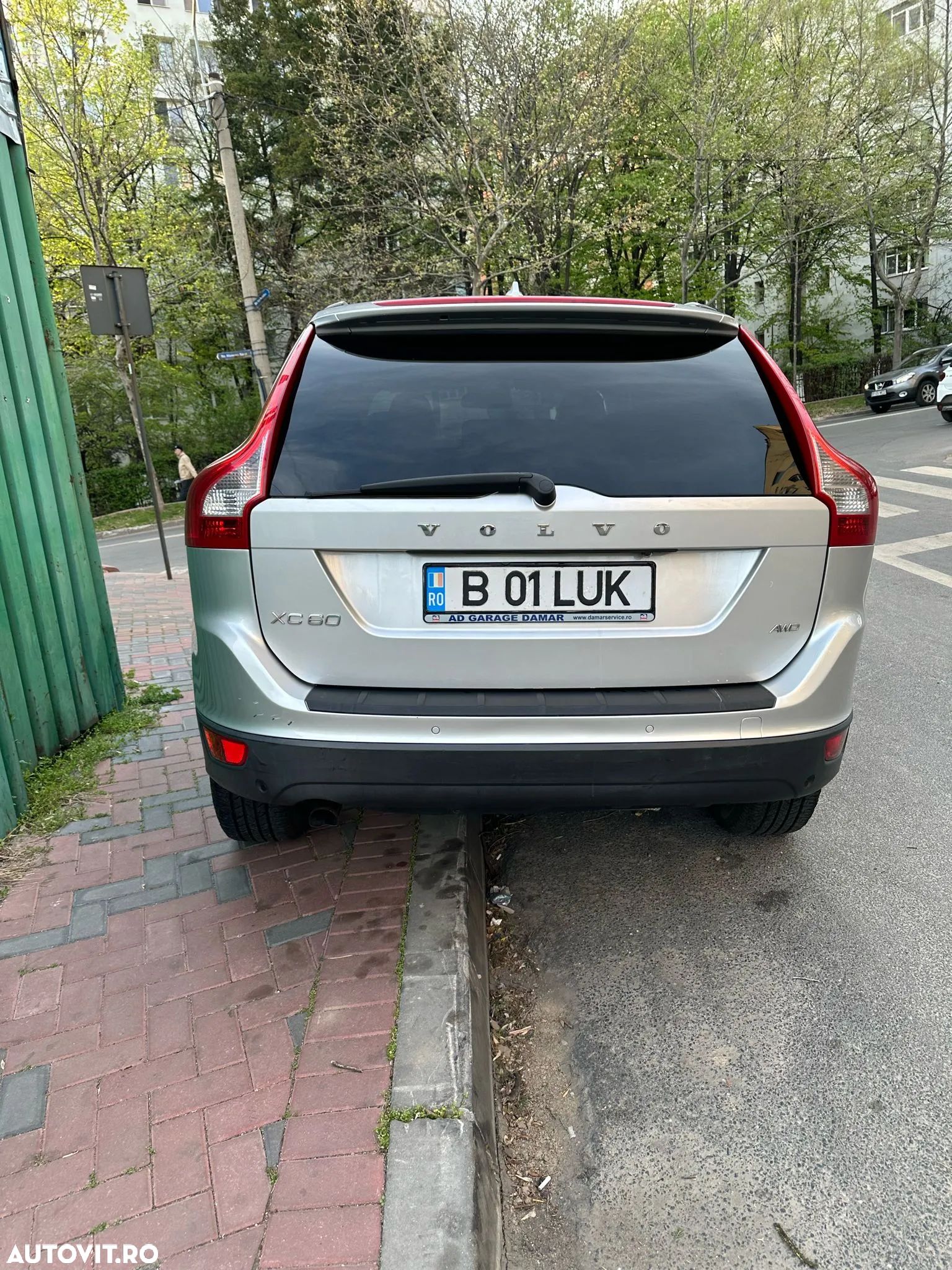 Volvo XC 60 D5 AWD Summum - 1