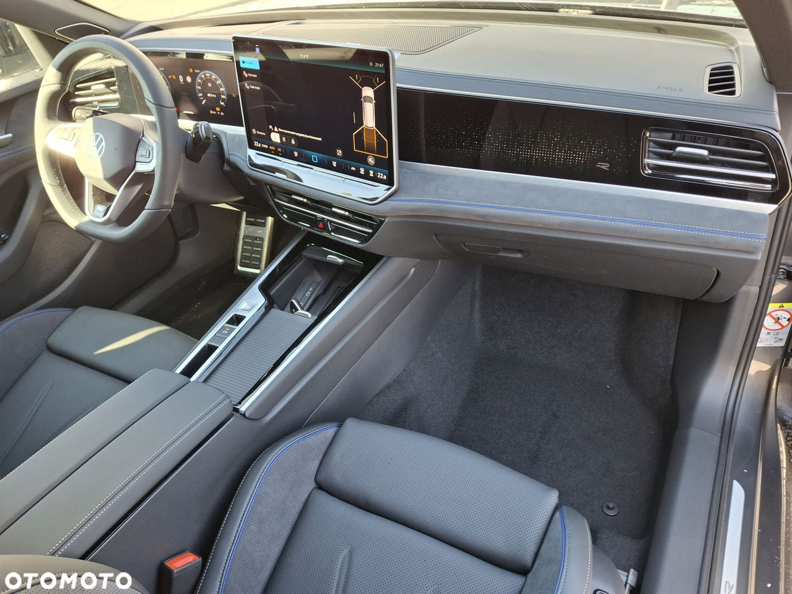 Volkswagen Passat - 14