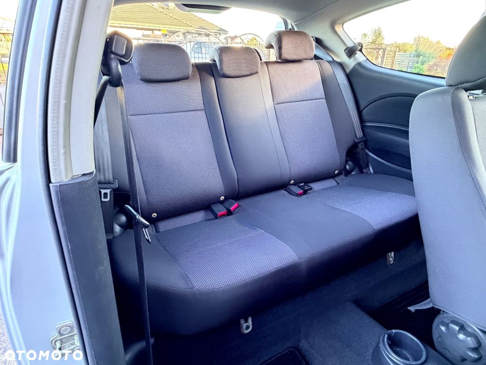 Chevrolet Aveo 1.2 Cool - 32