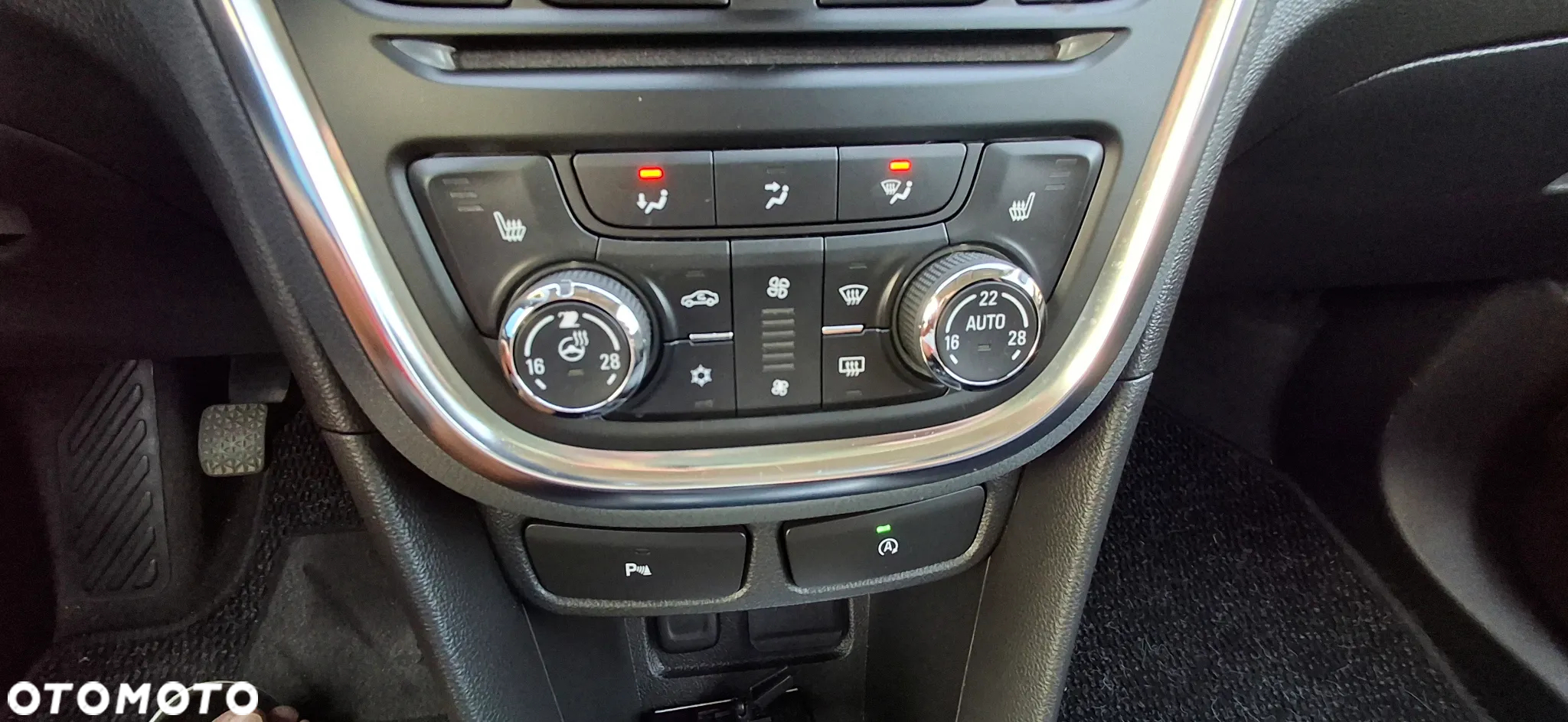 Opel Mokka 1.6 CDTI Cosmo S&S - 18