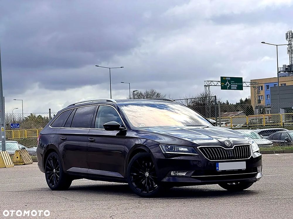 Skoda Superb 2.0 TSI 4x4 L&K DSG - 6