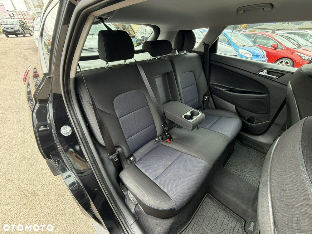 Hyundai Tucson 1.6 GDi Comfort 2WD - 26