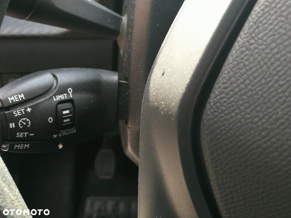 Peugeot 208 1.5 BlueHDi Active Pack S&S - 16