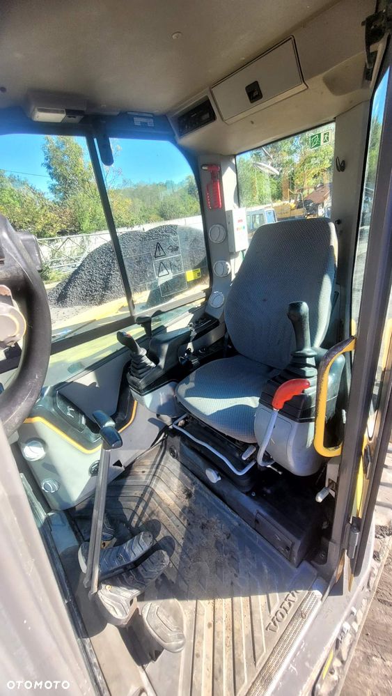 Volvo EXCAVATOR ECR88D - 7