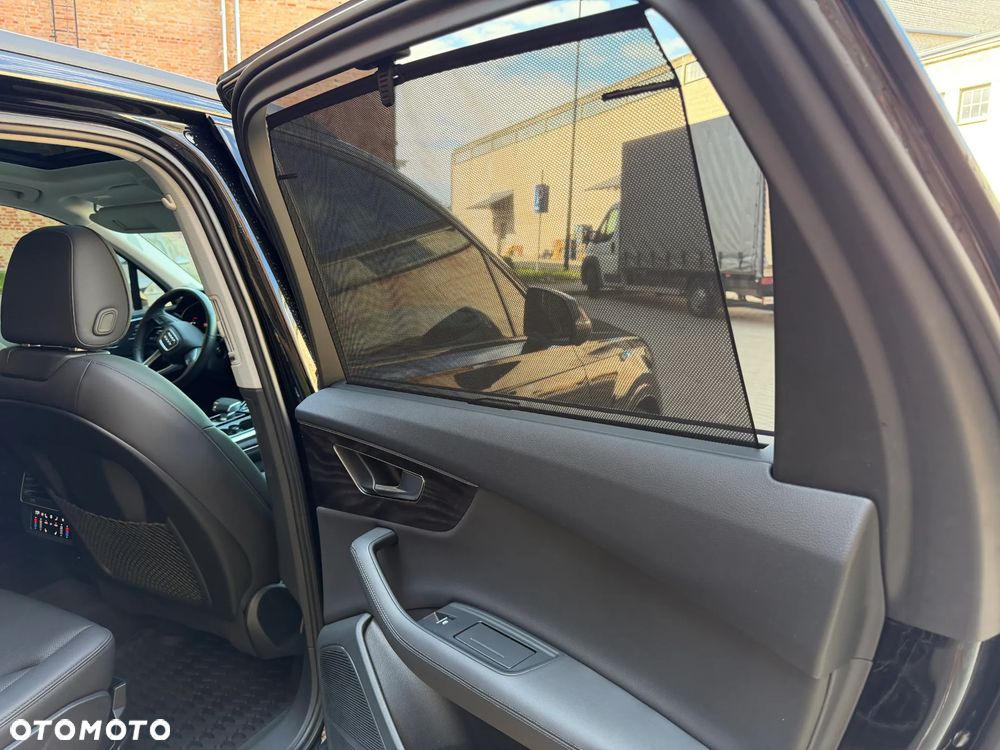 Audi Q7 SUV TFSI quattro 250 kW tiptronic S line business - 28