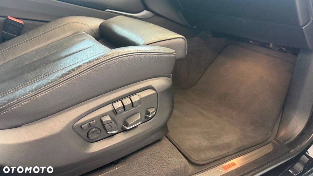 BMW X6 - 19