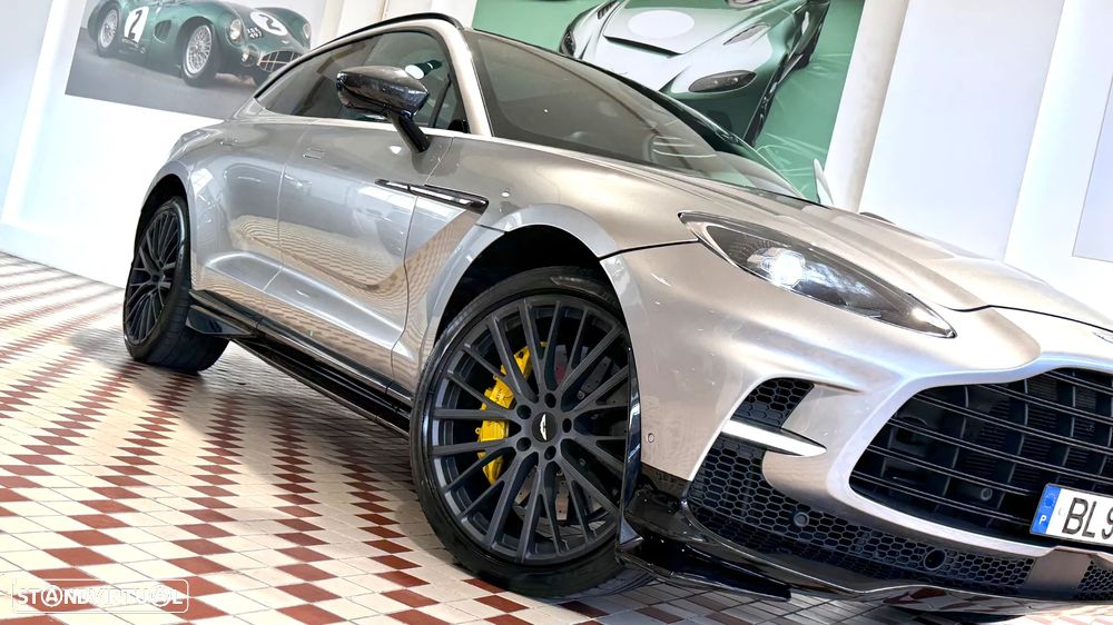 Aston Martin DBX 707 - 6