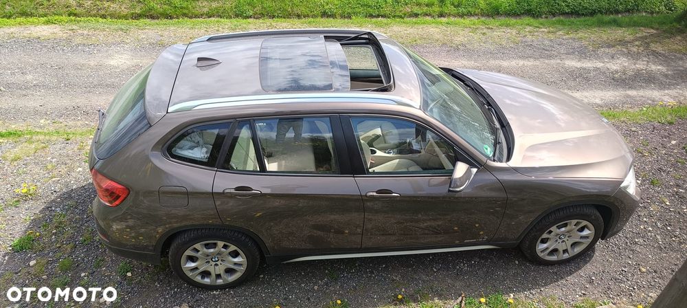 BMW X1 xDrive18d xLine - 4