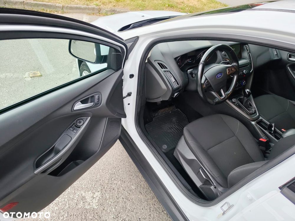 Ford Focus - 5