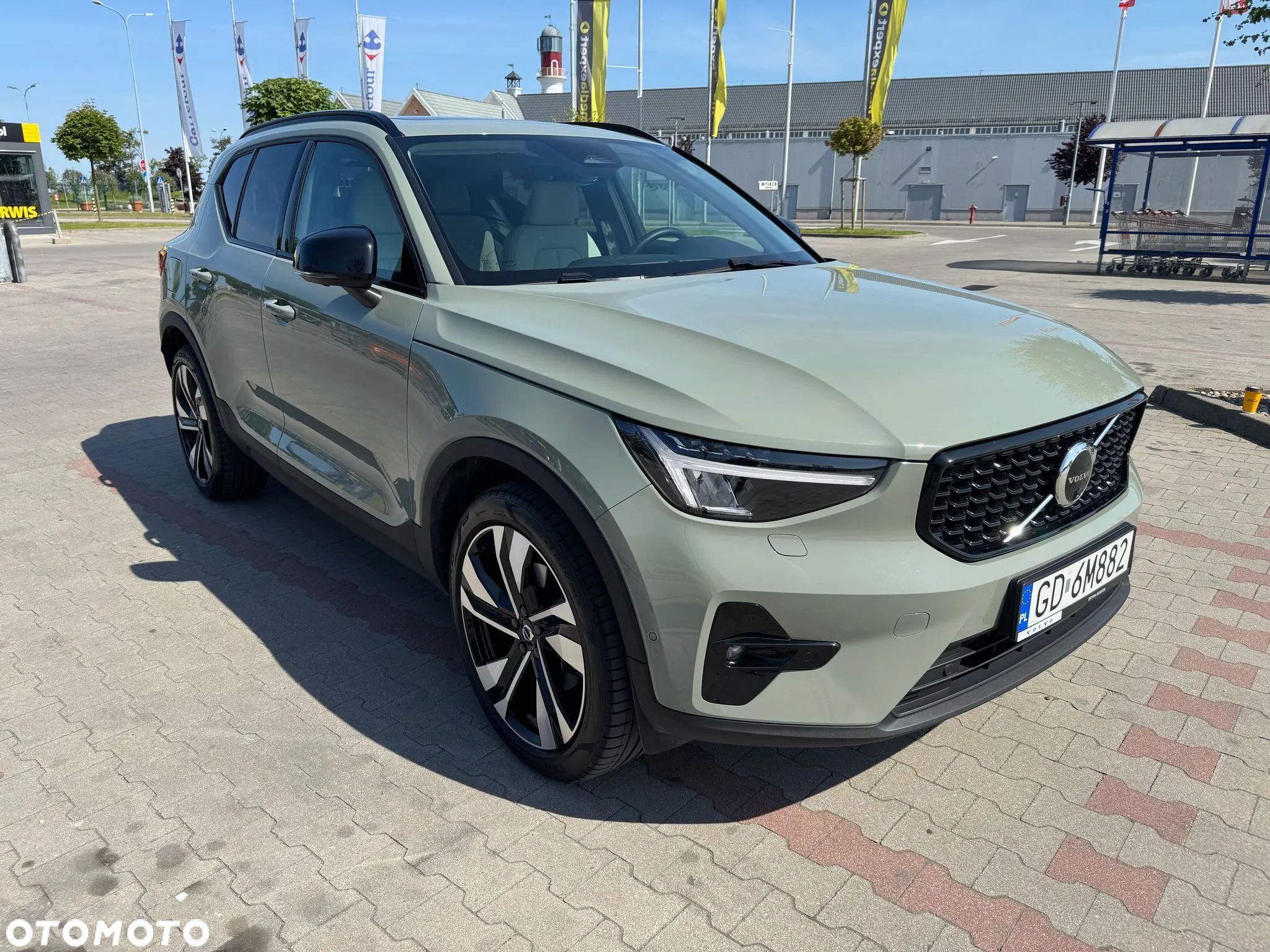 Volvo XC 40 B4 Ultimate Dark - 1