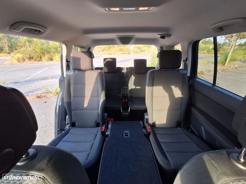 VW Touran 2.0 TDI Confortline - 30