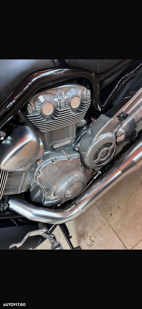 Harley-Davidson V-Rod Muscle - 8