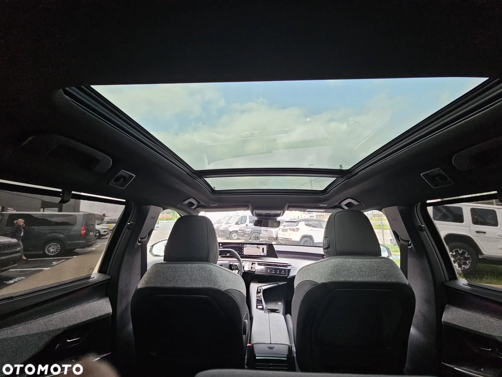 Peugeot 5008 1.2 PureTech mHEV GT S&S e-DCS6 - 12