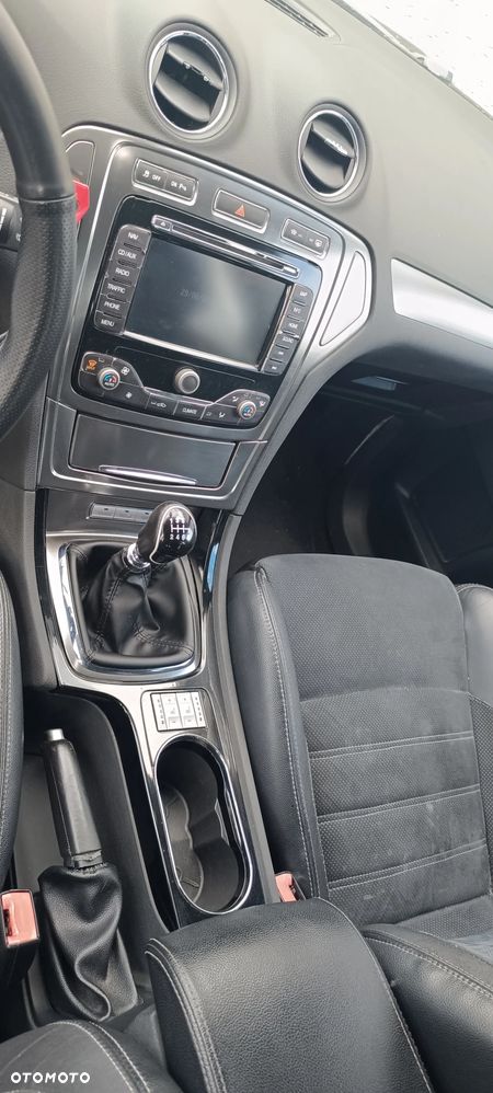 Ford Mondeo Turnier 2.5 Titanium - 21
