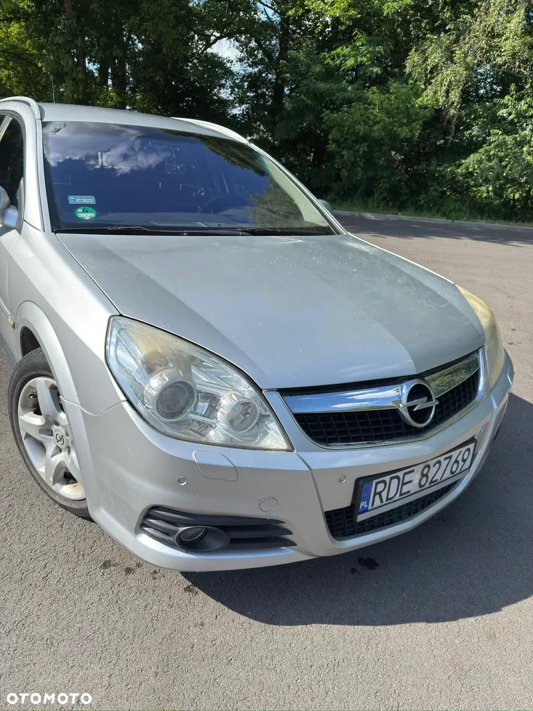 Opel Vectra 1.9 CDTI Comfort ActiveSelect - 2