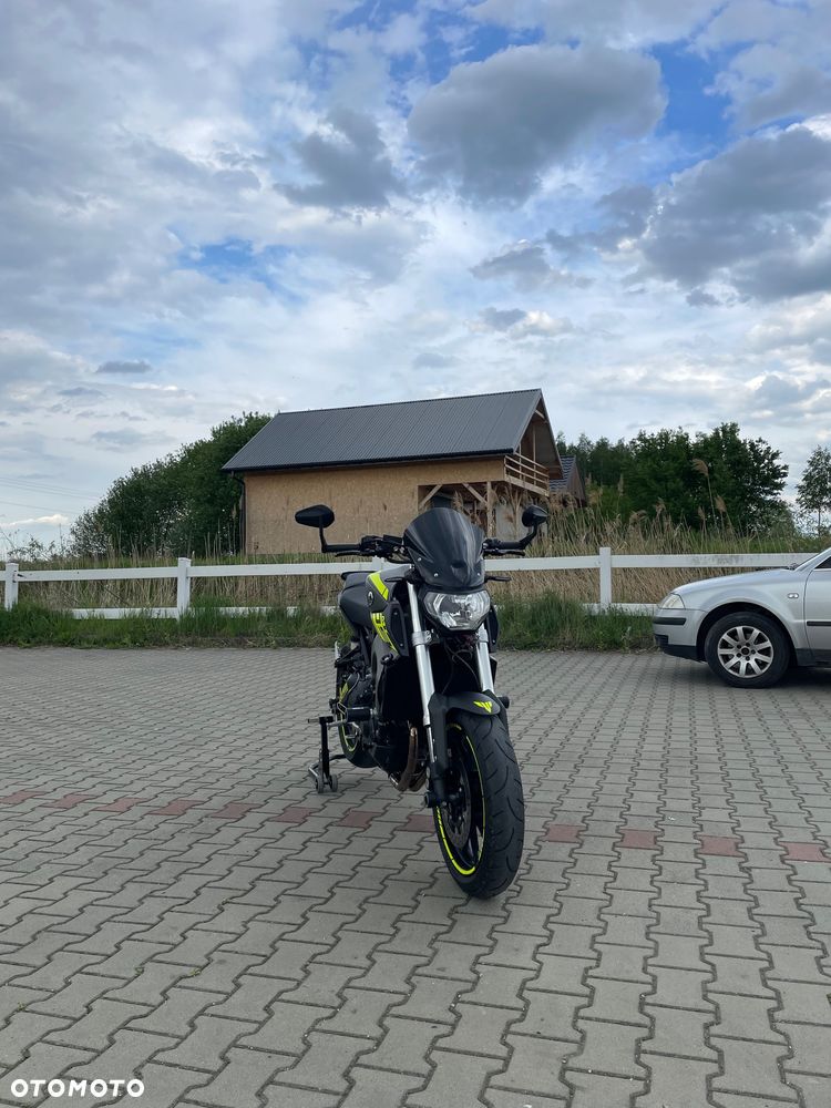 Yamaha MT - 4